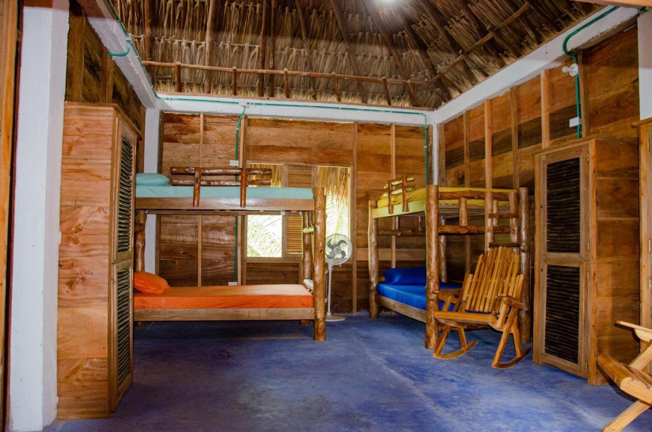 Rainbow Hostel Сан-Бернардо-дель-В'єнто Екстер'єр фото